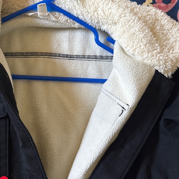 Hang Ten Black Jacket with Cream Sherpa Collar - Picture 5 of 5